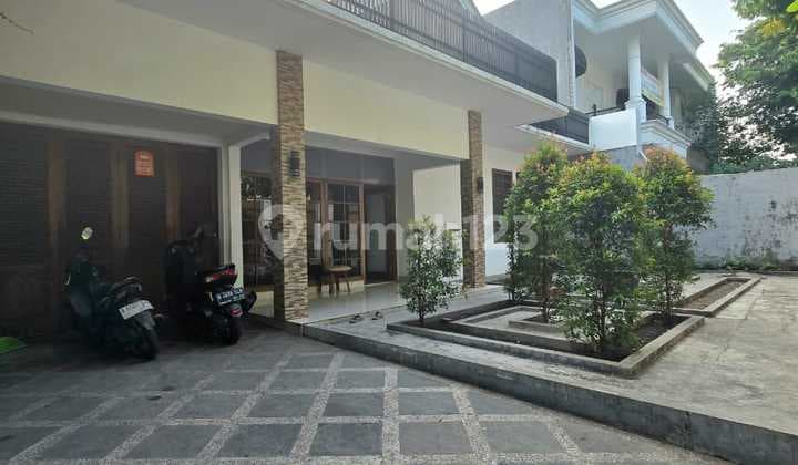 For Sale Kemang House Must Sell Fast