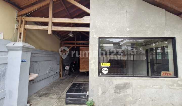 DISEWAKAN BANGUNAN KOMERSIAL LOKASI STRATEGIS AREA KEMANG TIMUR RAYA