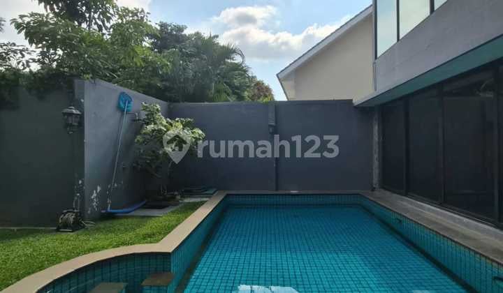 Best Deal! Rumah Siap Huni di Pejaten Harga Menarik