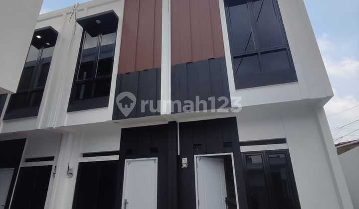 Rumah Baru Siap Huni Minimalis Modern 2 Lantai Di Cipinang Elok