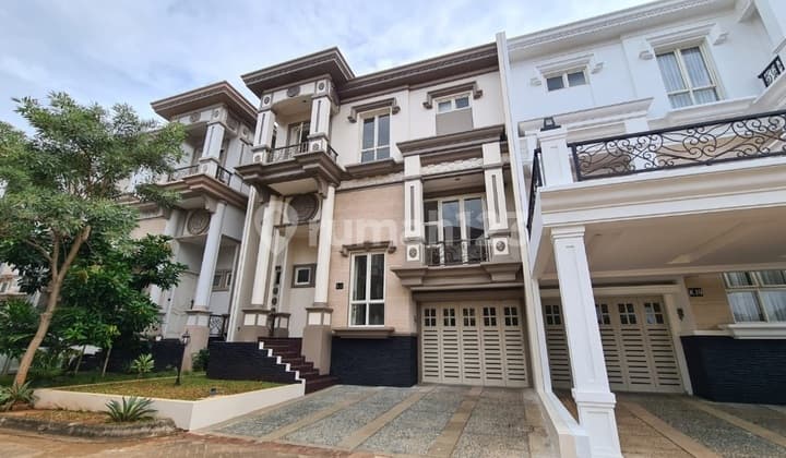 Rumah Baru Type Classic De Mansion Alam Sutera