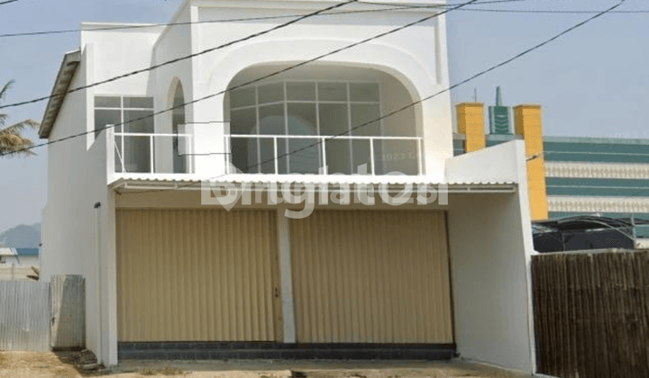 JARANG ADA !!! Ruko 2 lantai di main road Soreang dengan tanah ngantong