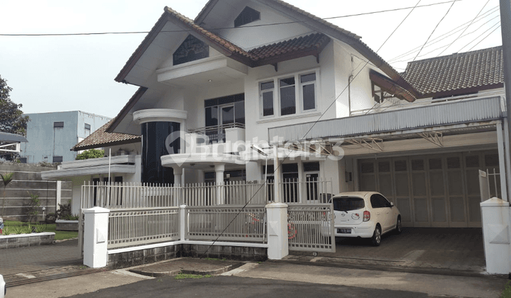 JARANG ADA !! Rumah luas 2 lantai di cluster Kurdi Timur Bandung dengan posisi sudut