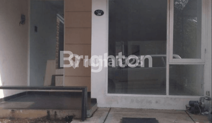 Rumah Minimalis 2 lantai di perumahan Istana Regency Sudirman, Bandung