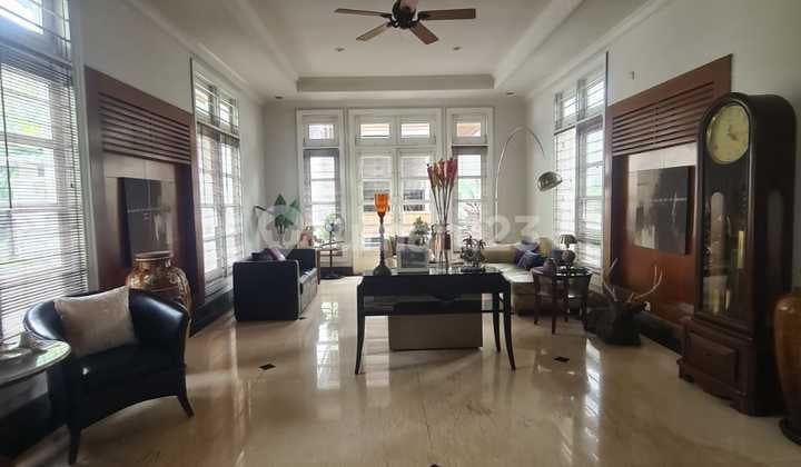Rumah Mewah, Fasilitas Lengkap, Lokasi Bagus di Bintaro Jaya