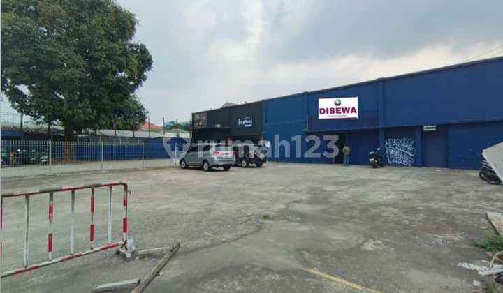 For Rent Commercial Space on the side of Jalan Raya Caman, Jatibening