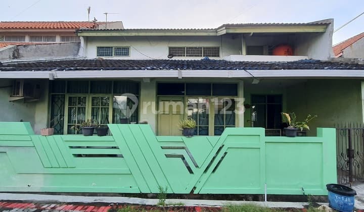 Dijual Rumah Hook Murah Strategis Bebas Banjir SHM di Tanah Mas