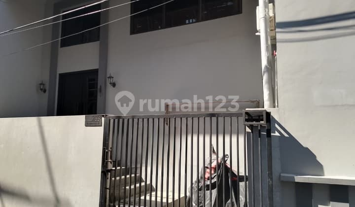 Dijual Rumah Shm Bagus Di Tanah Mas Modern Minimalis Bebas Banjir