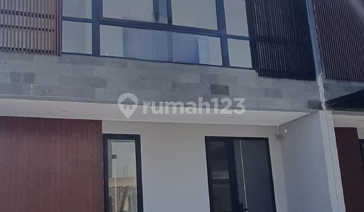 Dijual Rumah Bagus Estetik Shm Di Tanah Mas Bebas Banjir