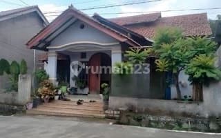 For Sale 2-Story House in Harjosari Bawen Area