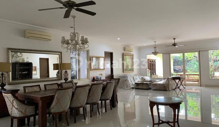 Rumah 6 Kamar di Mampang Prapatan Dekat Scbd & Kuningan