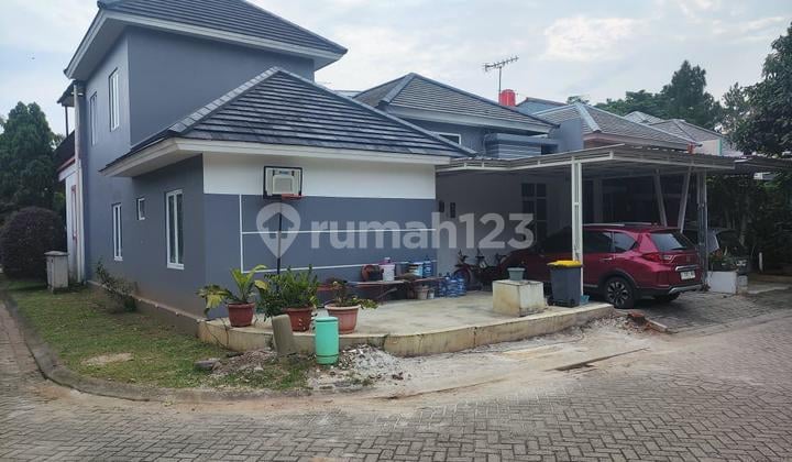 Hook House 1.5 Floors Grand Cibubur Country for Quick Sale