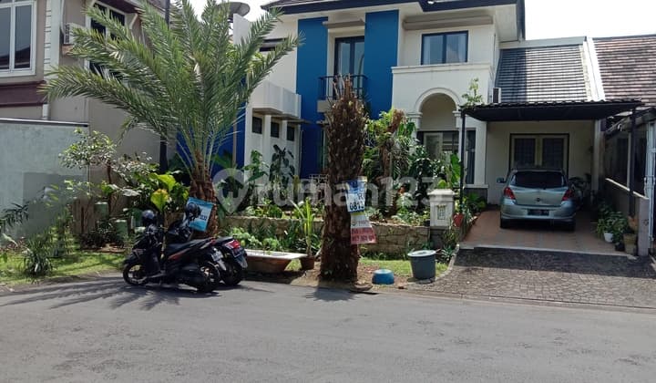 Rumah Asri Dekat Taman Cluster Amsterdam Kota Wisata