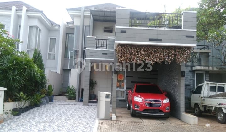 2-Story House for Sale in Belleveu, Kota Wisata