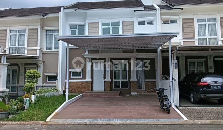 Rumah 2 Lantai Sudah Renovasi Kota Wisata Cluster Visalia