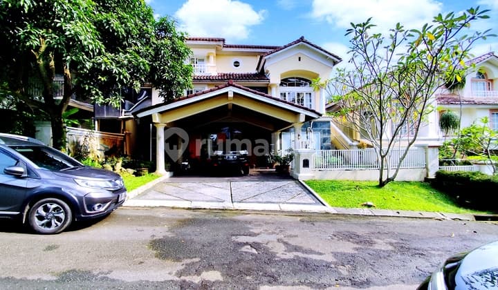 Rumah Mewah Ada Kolam Renang Golf Mediterania Sentul City Bogor