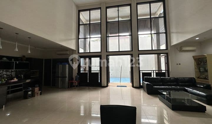 Dijual Cepat Rumah Graha Famili Surabaya Barat