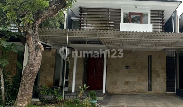 Quick Sale 2-Story House in Citraland West Surabaya