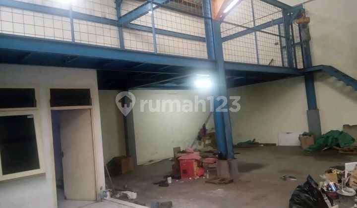 For Rent: Ready-to-Use Warehouse, Raya Kendangsari, South Surabaya