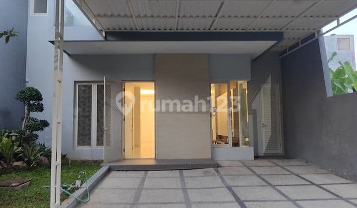 Baru Renov!! Semi Furnished!! Siap Huni Citraland Utama Surabaya