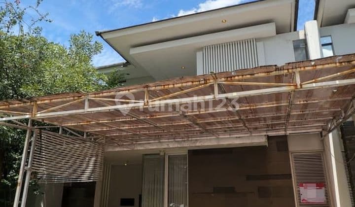 Rumah 2 Lantai Minimalis Royal Residence Wiyung Surabaya Barat