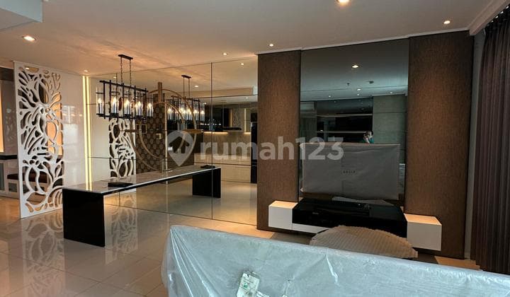 For Rent New Luxury Apartment Fresh Ciputra World Via Surabaya