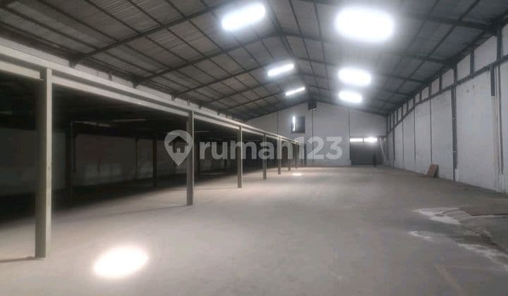 Gudang Siap Pakai Di Pergudangan Manukan Wetan 60 Surabaya Barat