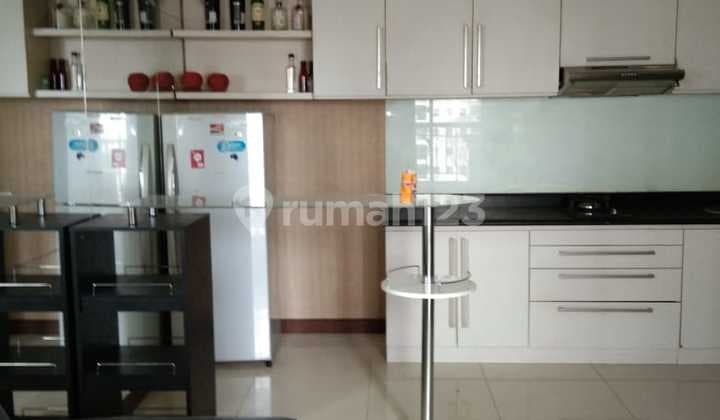Disewakan Apartemen Waterplace Tower B Furnished Pakuwon Surabaya