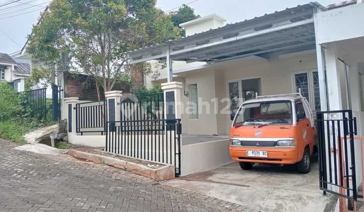 Rumah Terasnya Luas Siap Huni di Ngaliyan Semarang