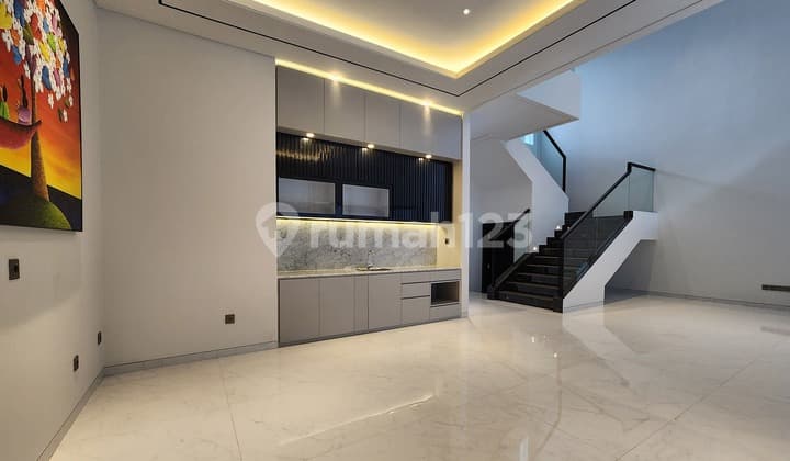 Rumah Baru Gress Siap Huni 2 Lantai Puri Sentra Raya Citraland Surabaya Barat