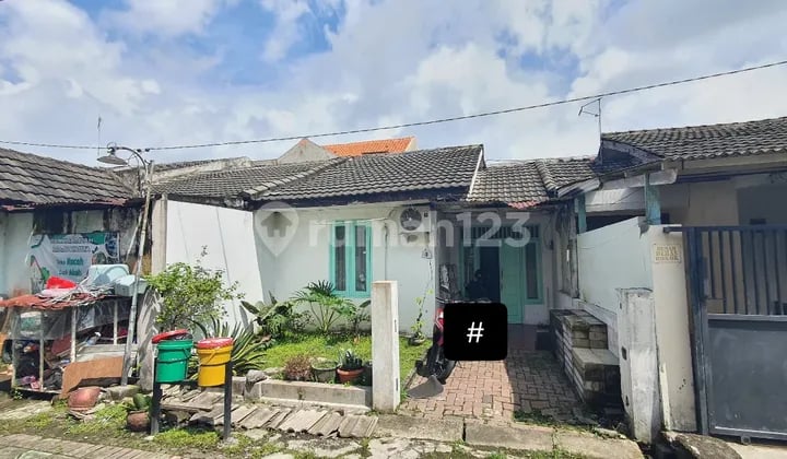 Rumah Second Kota Baru Driyorejo Dekat Pasar dan Jalan Utama