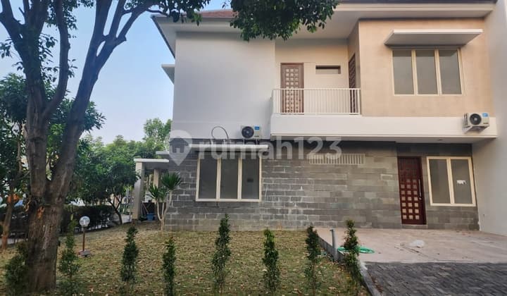 Rumah Mewah Siap Huni Taman Puspa Raya Citraland Utama Surabaya Barat