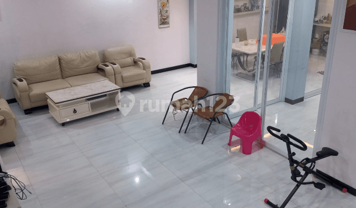 Beautiful & Affordable Taman Palem Lestari House