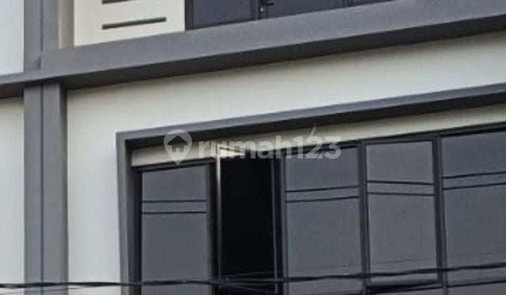 Dijual 2 Ruko GANDENG poris murah Dijual 2 Ruko GANDENG poris murah