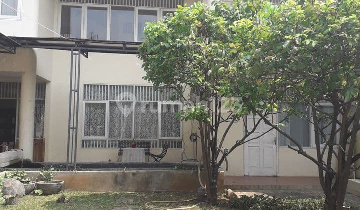 Large and Affordable Kemang Pratama House