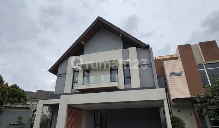 Rumah Bangunan Mandiri Nempel Fasum The Icon Bsd City