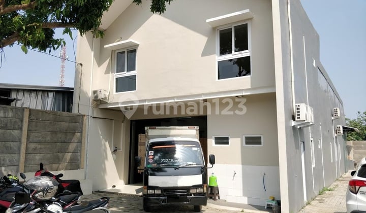 Office & Gudang / Workshop Cihuni, Gading Serpong Lokasi Belakang Ruko Mendrisio