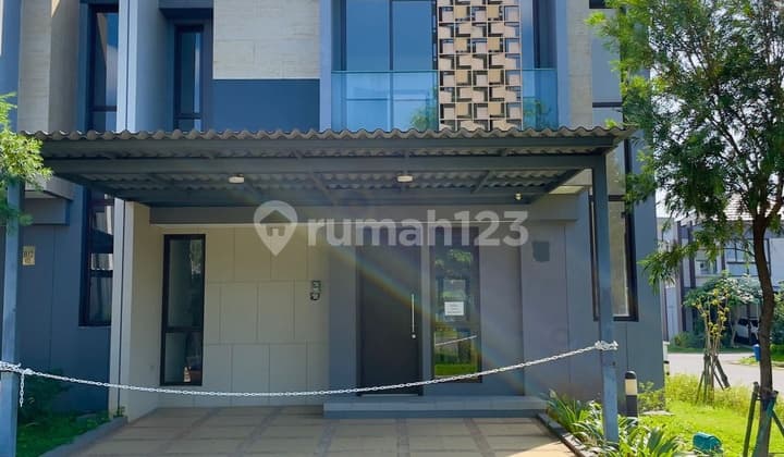 Corner House Position in Aure Mozia BSD Cluster