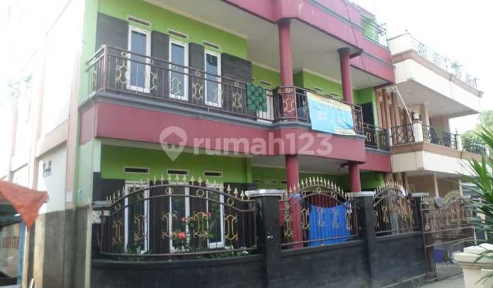 Rumah Kost 3 Lantai Strategis di Dekat Kampus Ternama di Bandung