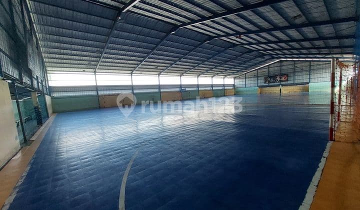 Ruang Usaha X Lapang Putsal Di Mainroad Sayap Sukarno Hatta