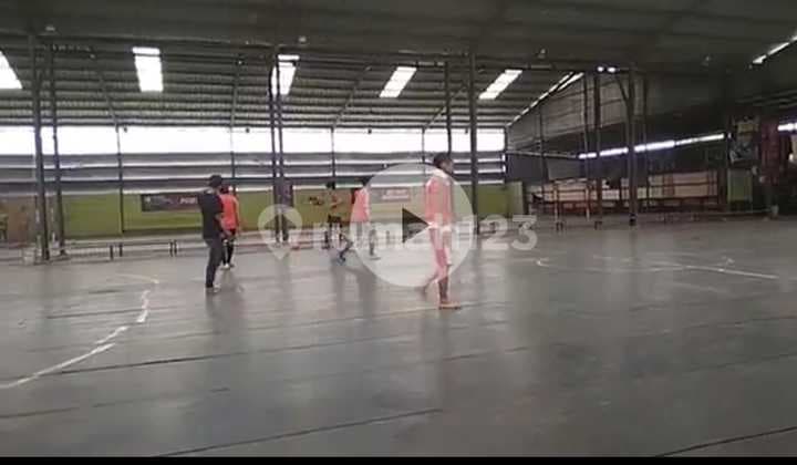 Bangunan Gedung Ex Lapang Futsal Strategis di Rancaekek Bandung