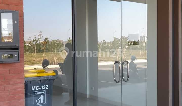 For Rent/Sale Newly Renovated 3-Story Shop House in Magna Terrace Summarecon Bandung