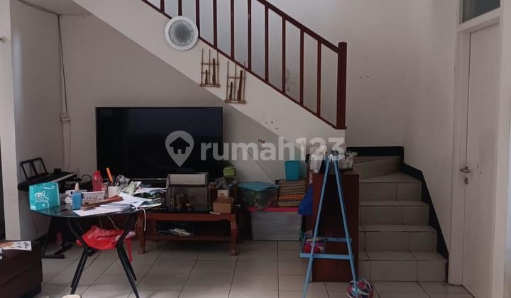 Jual Rumah 2 Lantai Siap Huni di Komplek Mekarwangi Bandung