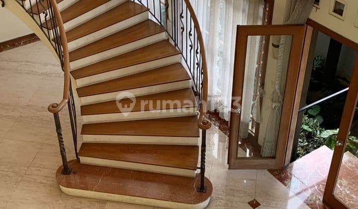 Comfortable Green House for Rent in Cipaku Cluster, North Bandung