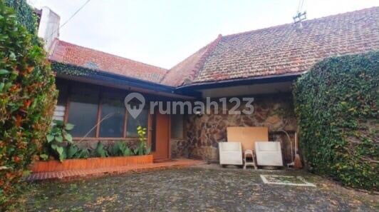 Well-Maintained Strategic House For Sale In Diponegoro Wing, Bandung City