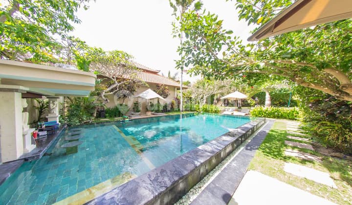 Dijual Villa Resort Tropical Ungasan Jimbaran Bali