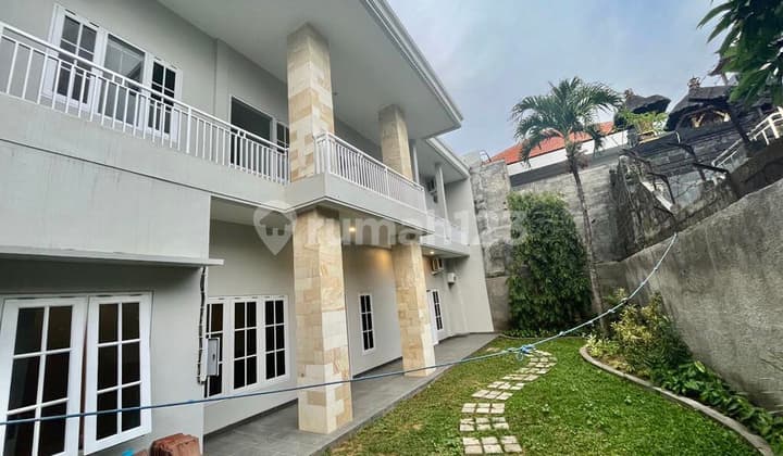 DIJUAL RUMAH MEWAH GATSU TIMUR DENPASAR DEKAT SANUR BALI