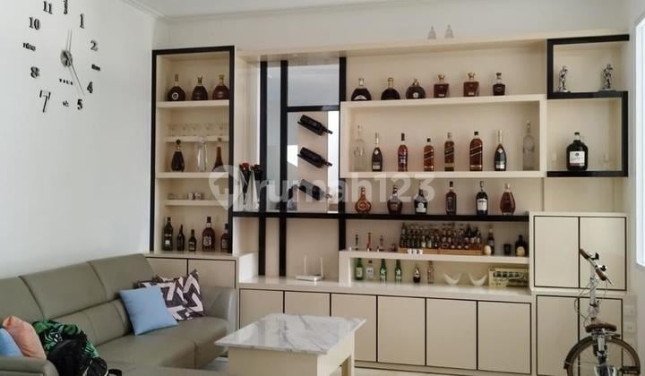 For Sale Golf Island Cluster Violin House PIK