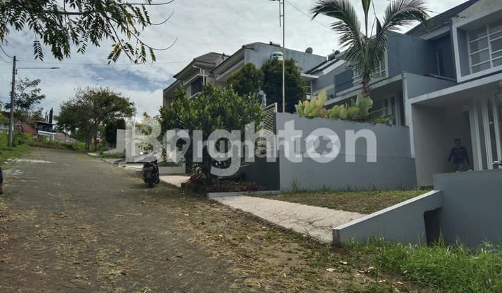 Rumah minimalis 1 lantai Panderman Hill