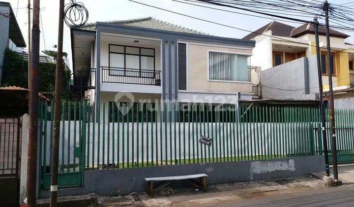 Dijual Cepat Rumah 2 Lantai Area Strategiz